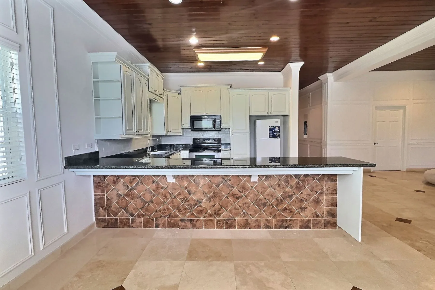 Modern kitchen